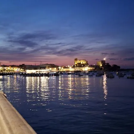 Lägenhet La Floriana De La Anjana